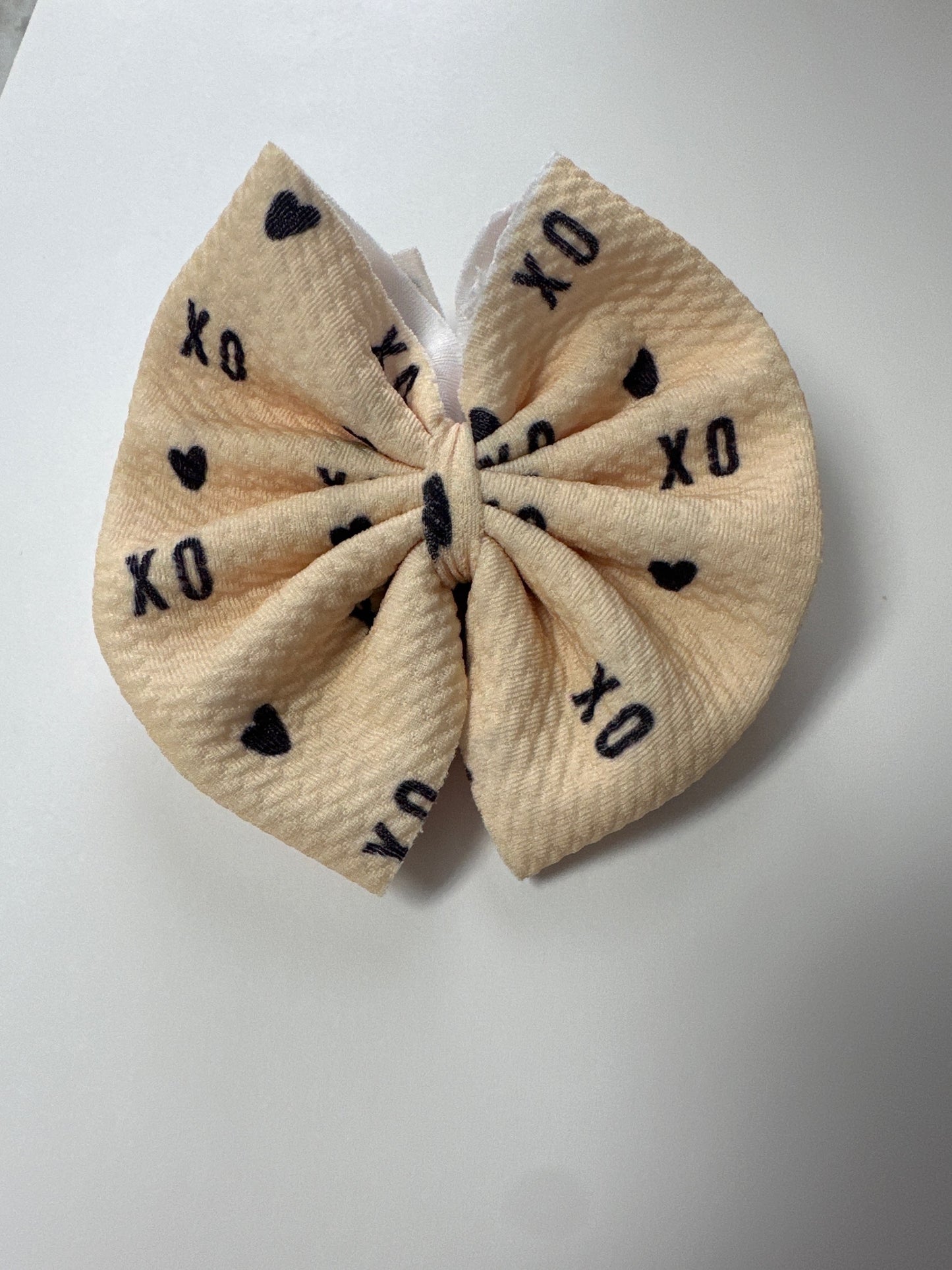 XOXO Bow image 0