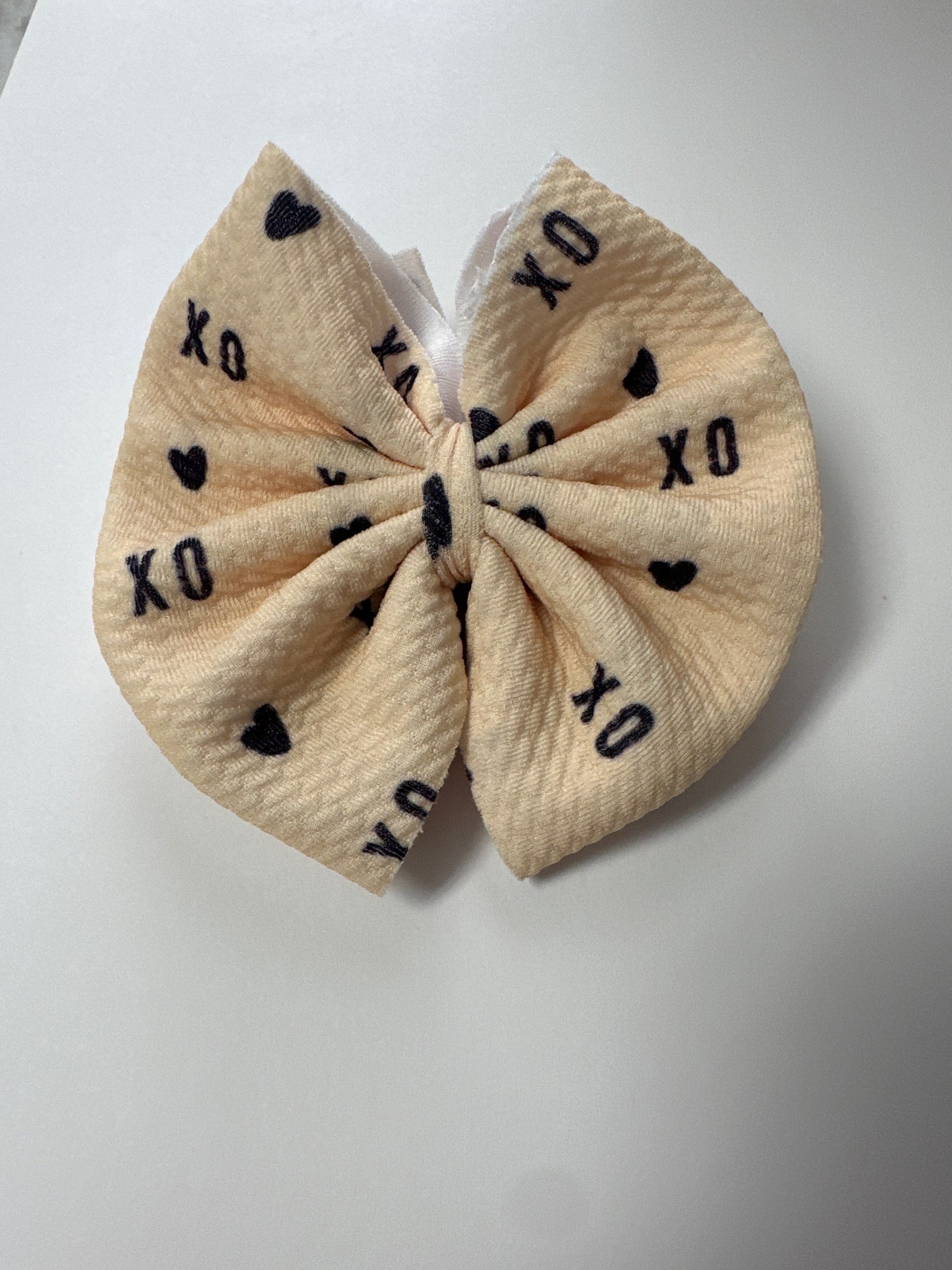 XOXO Bow image 0